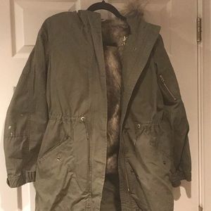 GAP cost with removable fur vest lining.